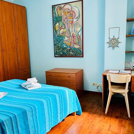 Appartamento Al Mare Βεντιμίλια Εξωτερικό φωτογραφία